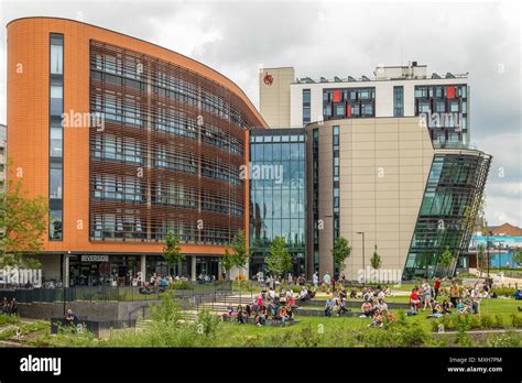 Leicester university campus hi-res stock photography and images - Alamy