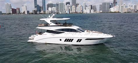 Sea Ray Boats for Sale / Florida Yachts International