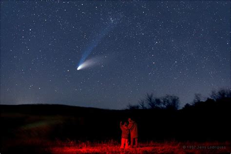 APOD: 2013 October 13 - Hale Bopp: The Great Comet of 1997