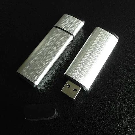 Metal USB Flash Drive M340 | Mags Premium Gifts Sdn Bhd