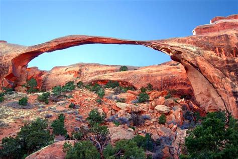 6 Best Arches National Park Hikes You Shouldn't Miss - Follow Me Away