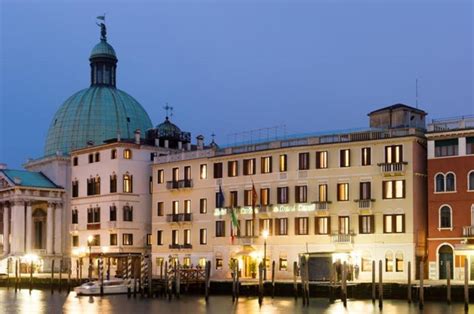 Hotel Carlton on the Grand Canal, Venice | 2021 Updated Prices, Deals