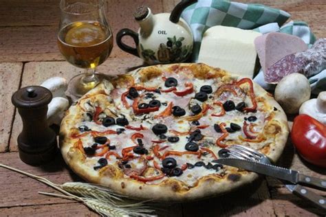 PIZZERIA DELLA NONNA, Brasov - Menu, Prices & Restaurant Reviews - Tripadvisor