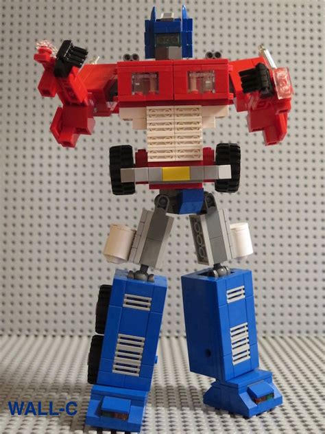 [MOC] G1 Optimus Prime - LEGO Sci-Fi - Eurobricks Forums