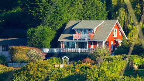 Bainbridge Island Vacations 2017: Package & Save up to $603 | Expedia