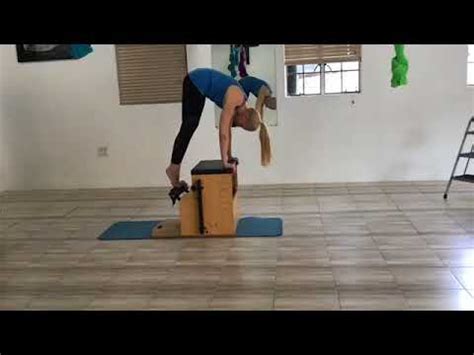 Pilates & Yoga World - Wonder chair - YouTube