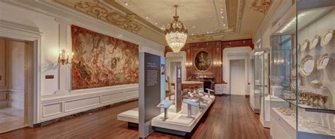 History & Architecture Tours – Kansas City Museum