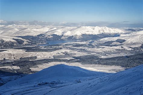 Fabric Magazine - Skiing in Scotland: A Unique Holiday Experience