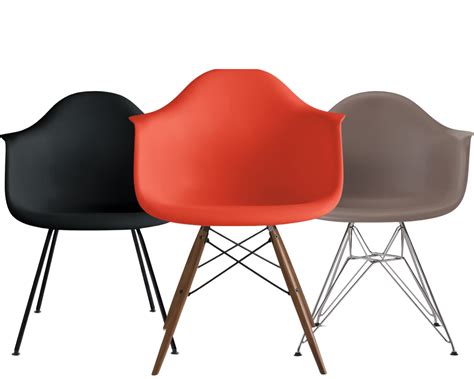 Eames Molded Plastic Side Chair - Eames Office