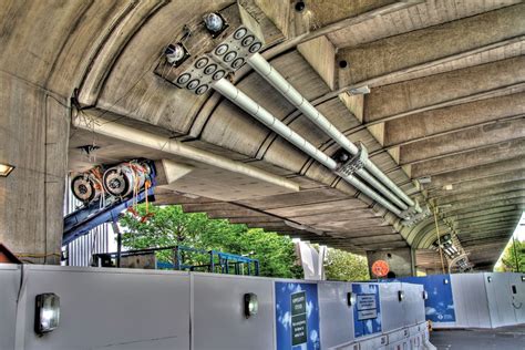 The Hammersmith Flyover is a vital link between central London and the ...