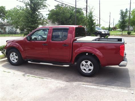 2006 Nissan frontier se accessories