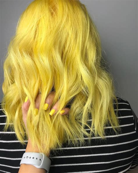 Yellow Hair Is Falls Most Surprising Color Trend