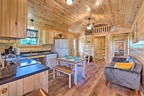 Explore Our Cabins - Mammoth Cave Cabin Rentals