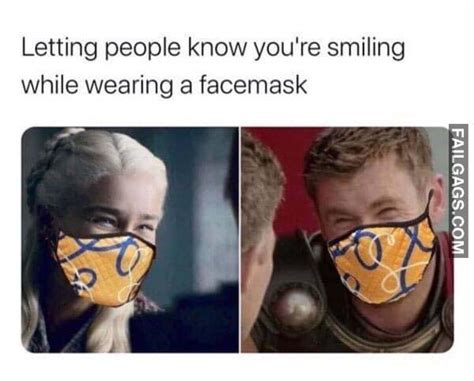 Letting people know you're smiling while wearing a face mask : r/failgags