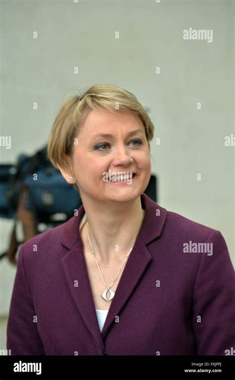 Labour yvette cooper hi-res stock photography and images - Alamy