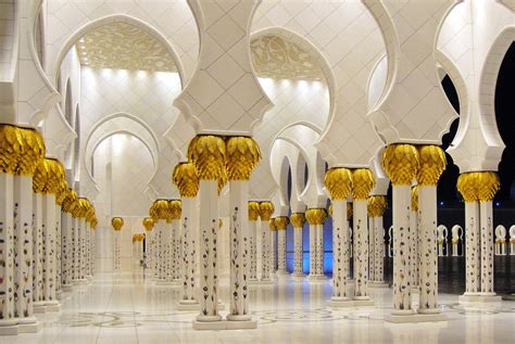 Sheikh Zayed Grand Mosque, Abu Dhabi, UAE – TAYONTHEMOVE