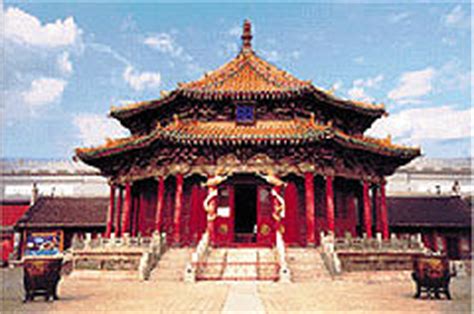 Shenyang Imperial Palace: the Crown of Manchu Culture