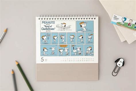 snoopy 2021 calendar (10x10), Hobbies & Toys, Stationery & Craft ...