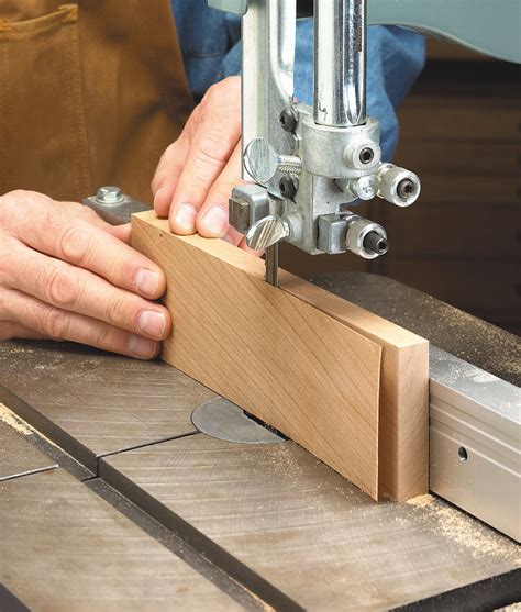 Band Saw Tune-Up | Woodworking Project | Woodsmith Plans