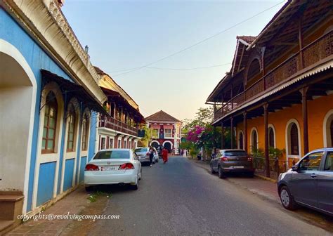 A self guided walking tour of Fontainhas - the Latin quarter of Goa - The Revolving Compass