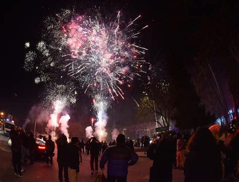 Beijing’s night sky brightened by Spring Festival fireworks - Global Times