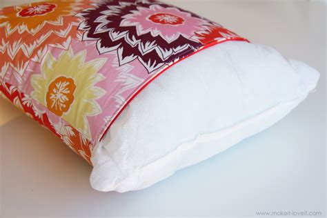 Zippered Pillow Cover | Make It and Love It