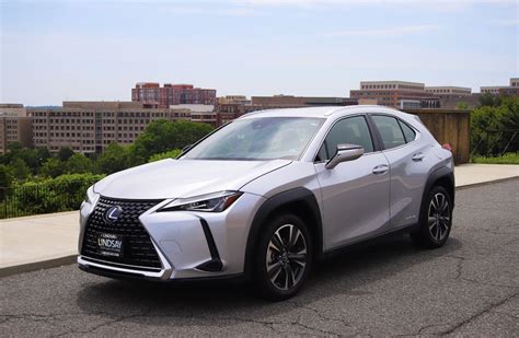 Lexus UX250h Hybrid Lexus Cars, Bmw Car, Types Of Machines, Motor ...