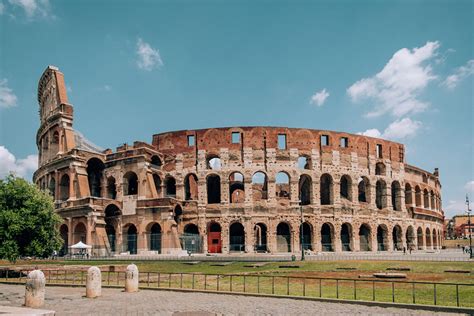 20 INCREDIBLE Hotels Near the Colosseum in Rome [2023 Edition] - The Intrepid Guide