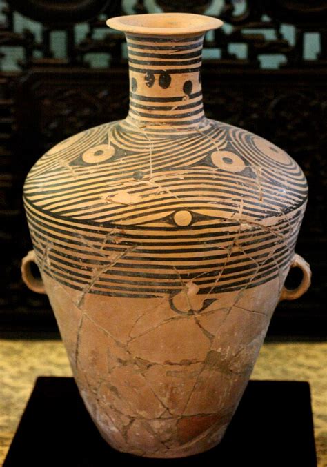 Neolithic Chinese pottery. | Ancient pottery, Neolithic, Pottery art