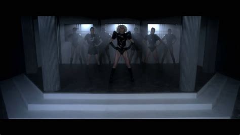 Lady Gaga - Dance in the Dark - Music Video (HD) - YouTube