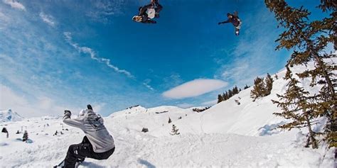 Top 5 Best Snowboarding Documentaries and Movies