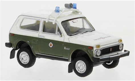 Diecast model cars Lada Niva 1/87 Brekina Volkspolizei 1976 2. Version - Alldiecast.co.uk