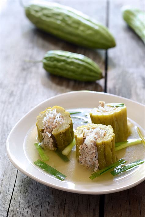 Stuffed Bitter Melon Soup (Canh Khổ Qua) - Hungry Huy