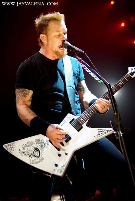 James Hetfield of Metallica @ the Los Angeles Forum | Flickr