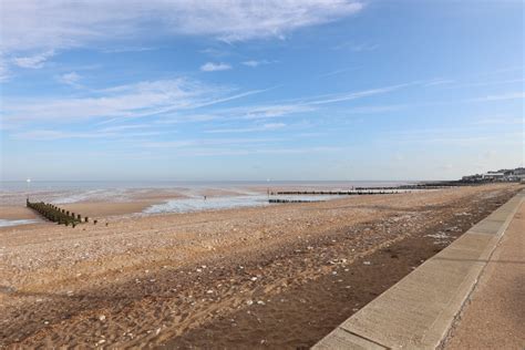 Hunstanton - Main Beach - Wells Guide