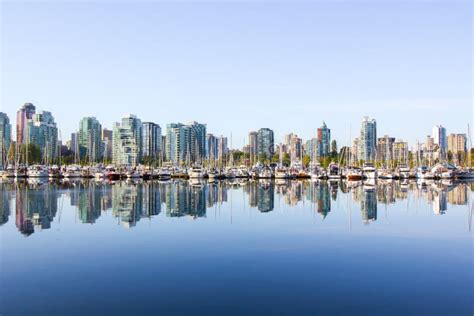 Vancouver Skyline, Yacht, Water Stock Photo - Image of building, skyline: 44772740