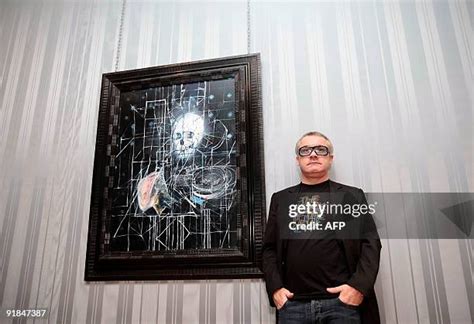 Damien Hirst Skull Photos and Premium High Res Pictures - Getty Images