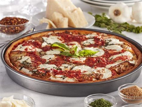 The best pizza pan you can buy - Business Insider