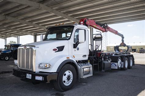 Grapple truck pursues illegal dumping - Odessa American