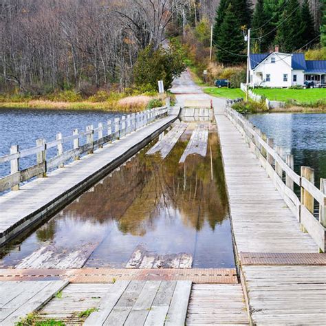 38 Popular Vermont Tourist Attractions - Fotospot.com