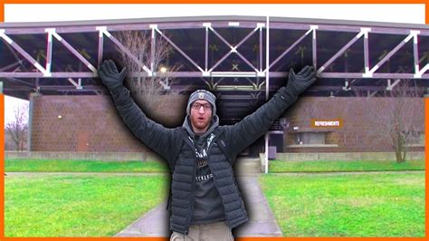 Anacostia Roller Skating Pavillion - RINK REVIEW - YouTube