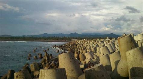 Pantai Glagah – Laguna, Dermaga, Kebun Buah Naga, Semua Ada di Glagah