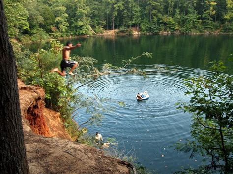 Late afternoon at Eno Rock Quarry | Swimming holes and Durham