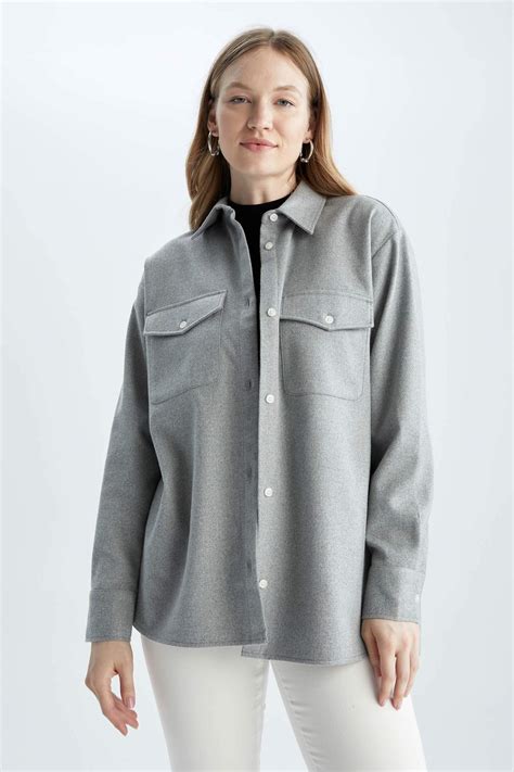 Gri Kadın Oversize Fit Gömlek Yaka Flanel Uzun Kollu Gömlek 2538939 | DeFacto