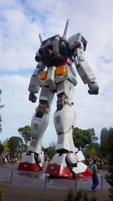 Meet Gundam at DiverCity Tokyo Plaza, Japan | The Travel Junkie