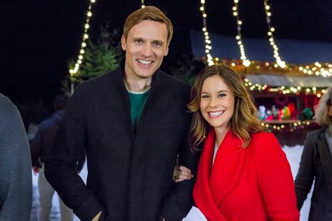 The 5 Best Hallmark Christmas Movies of All Time, According to Viewers