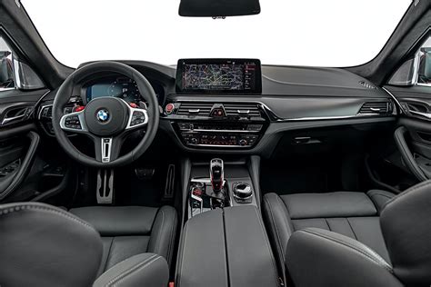 WORLD PREMIERE: The New BMW M5 and BMW M5 Competition – Web Technologies