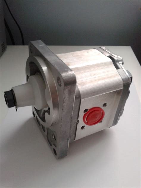 Damcos / Danfoss Gear Pump Type 5.5 Part No: 320-1261 - Danfoss Parts