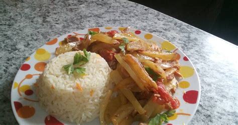 Saltado de atún en lata Receta de Mercedes Huaman Flores- Cookpad