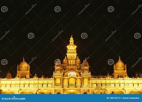 Mysore Palace At Night Stock Photography - Image: 10674372